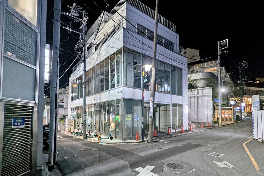 J6ビル外観 / Exterior of J6 Building